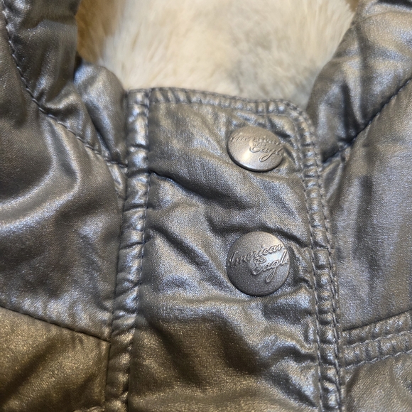 American Eagle Outfitters Metallic Silver Puffer Vest Y2K - Picture 4 of 5